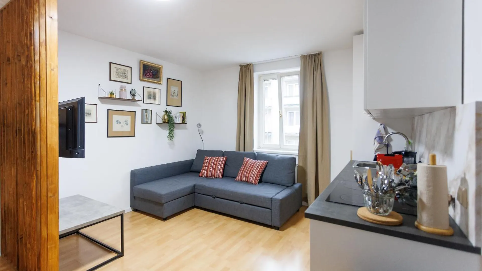 Cozy Family & Group Apartment - 15 Min To Center Вена