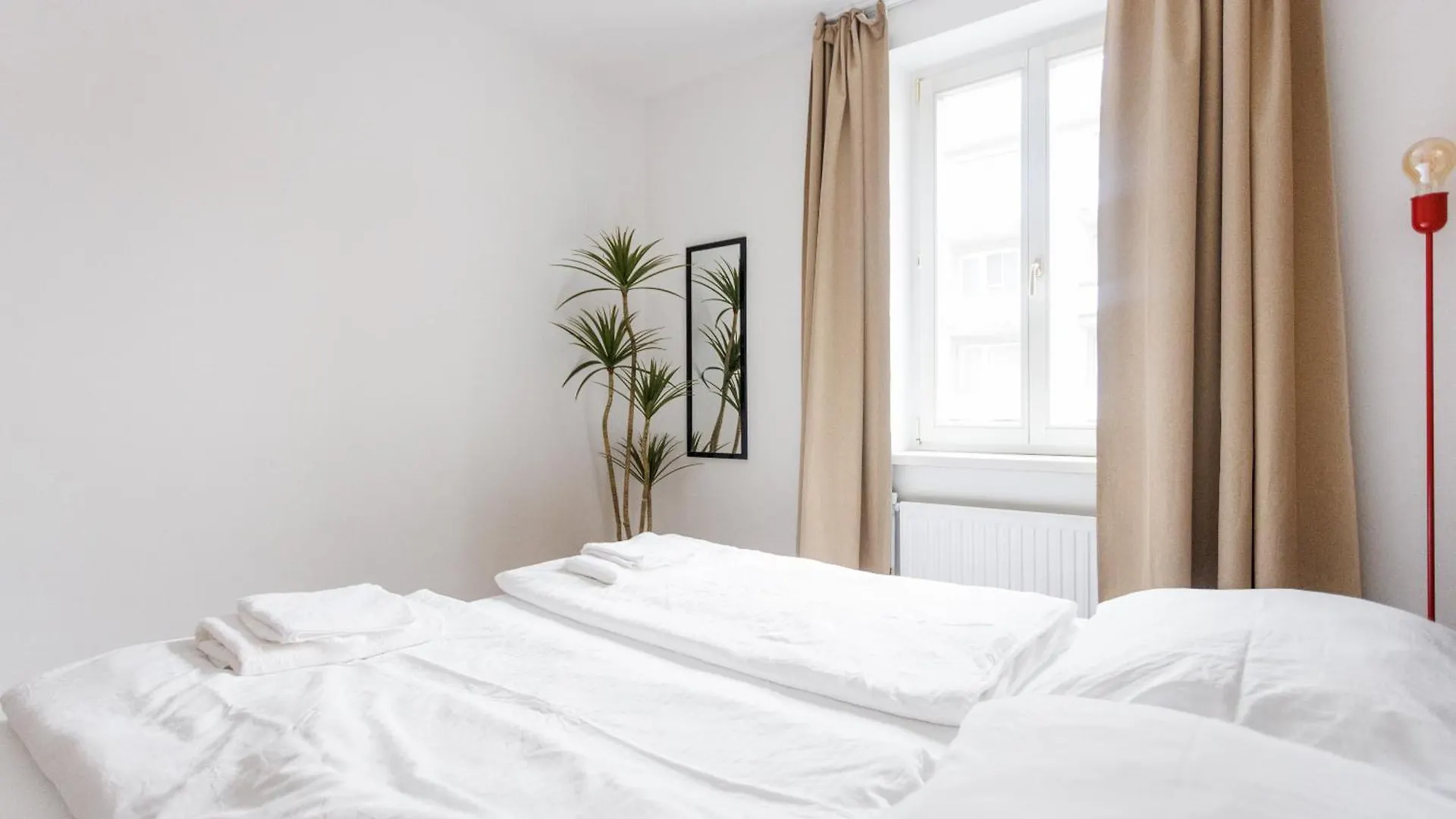Cozy Family & Group Apartment - 15 Min To Center Вена