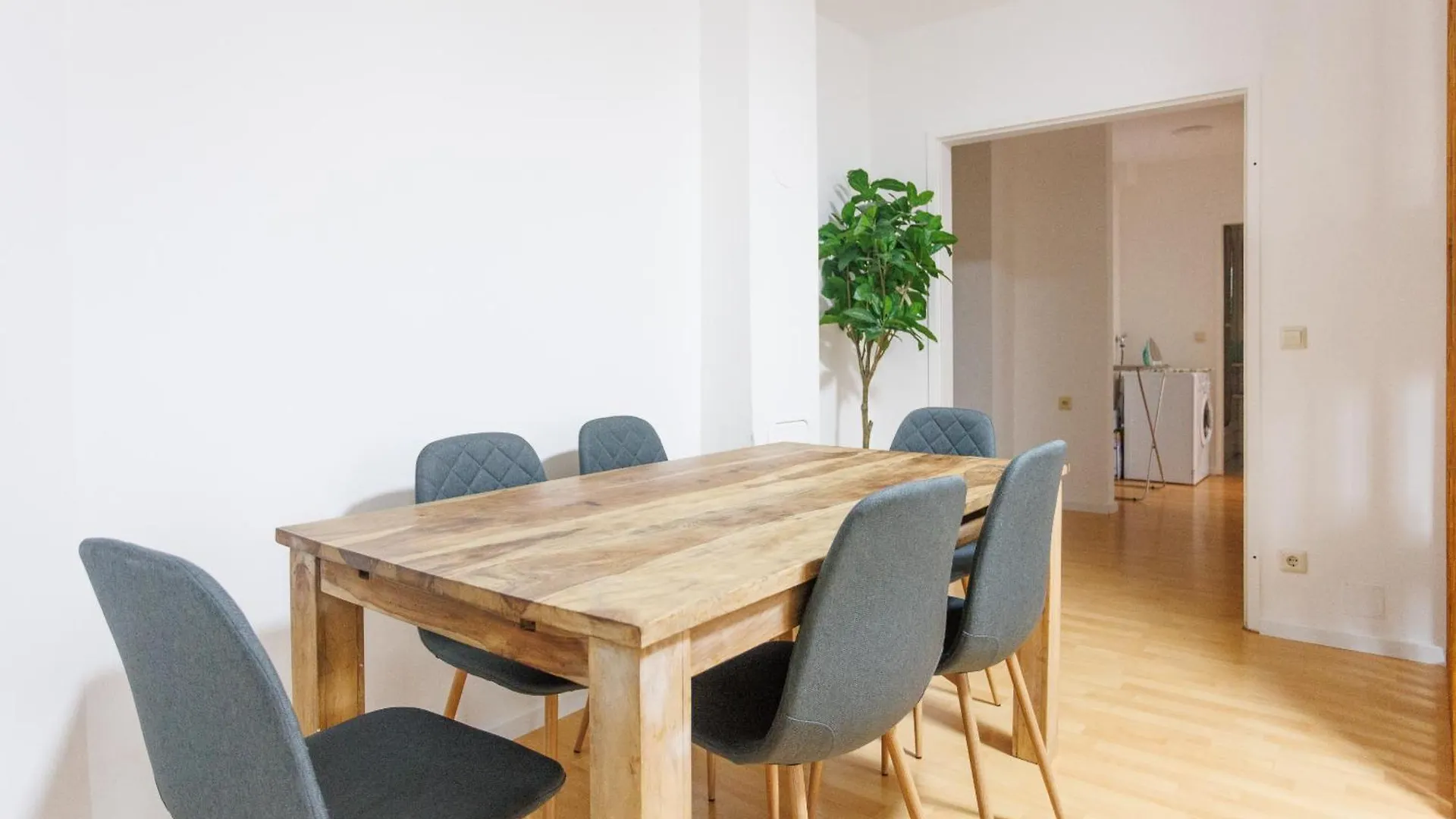 Cozy Family & Group Apartment - 15 Min To Center Vienna Austria