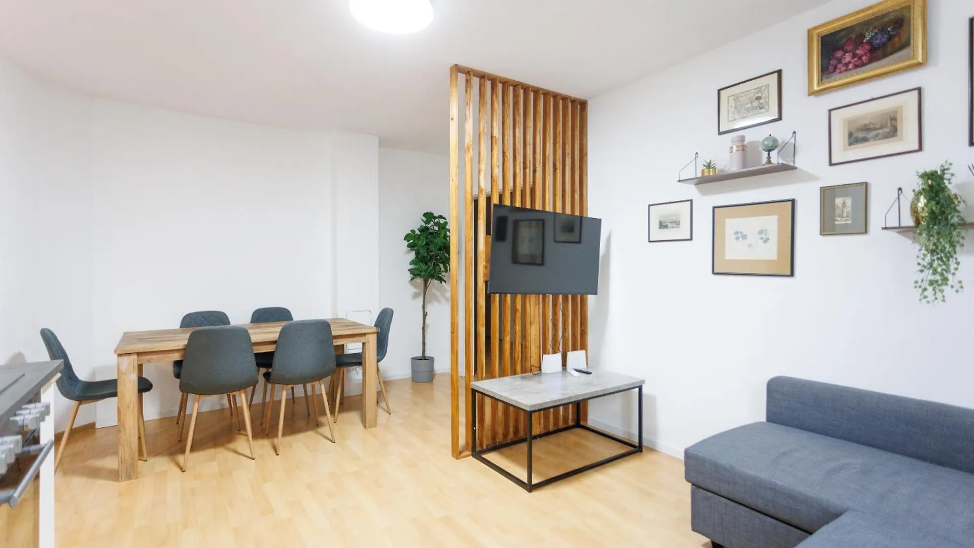 Cozy Family & Group Apartment - 15 Min To Center Vienna Austria